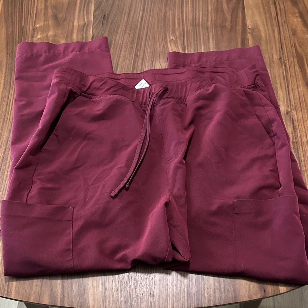 Men’s maroon scrub Pants